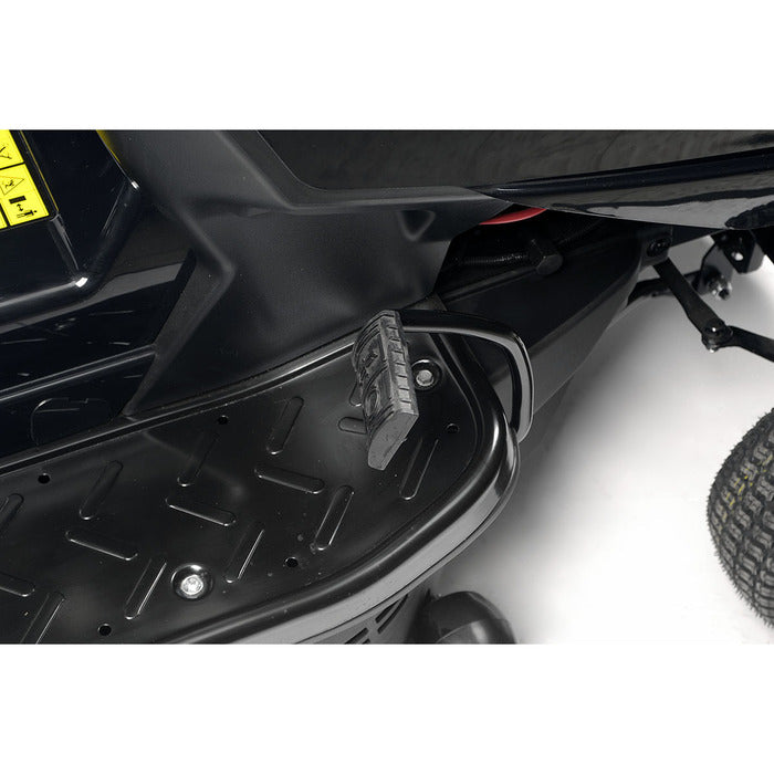 BLACK EDITION® PRO 155/84 Rasentraktor