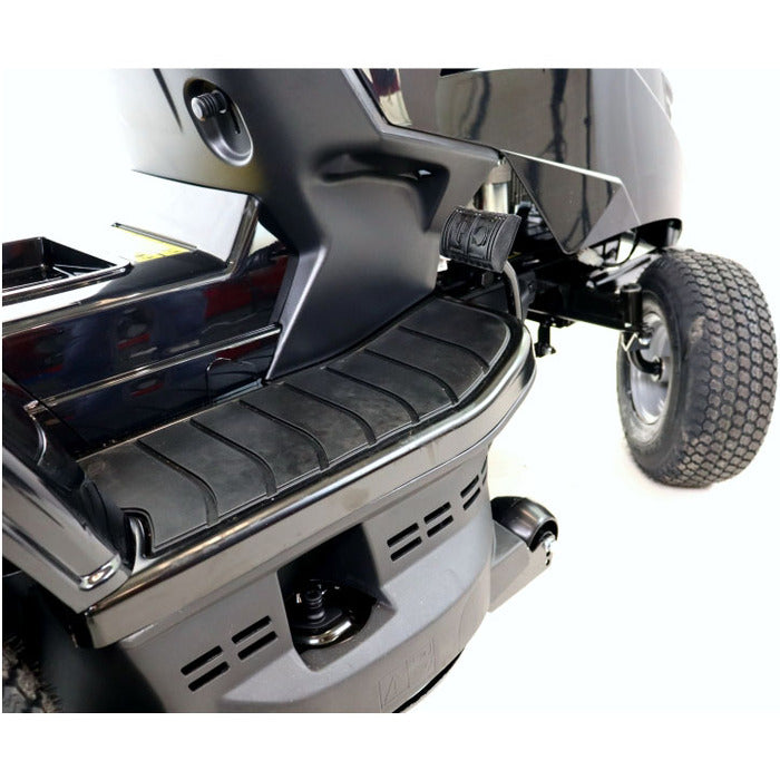 BLACK EDITION® PRO 155/84 Rasentraktor