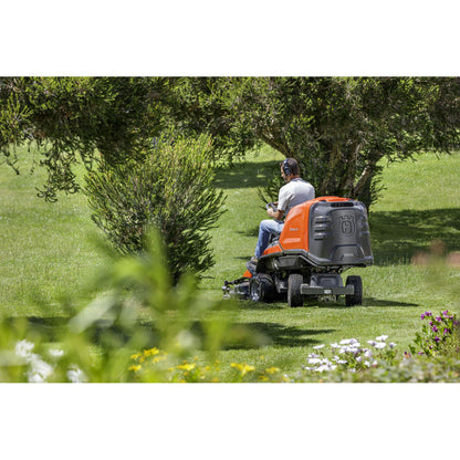 HUSQVARNA RC 318T Frontmäher inkl. Mähdeck Combi 112cm