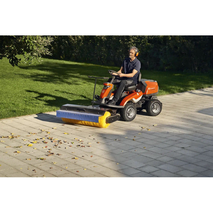 HUSQVARNA R 316TX AWD Frontmäher inkl. Mähdeck Combi 112