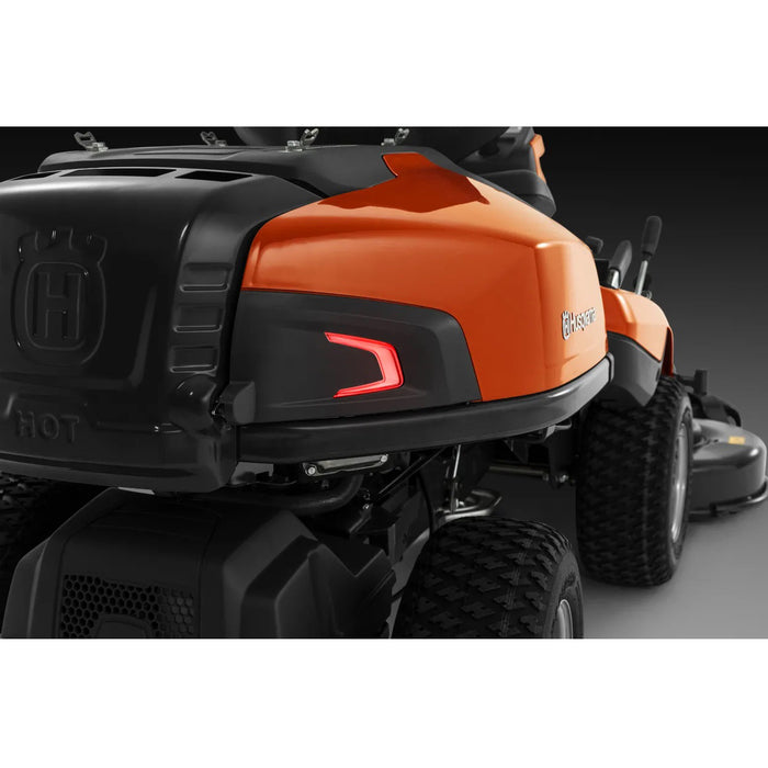 HUSQVARNA R 320X AWD Frontmäher Inkl. Mähdeck Combi 103